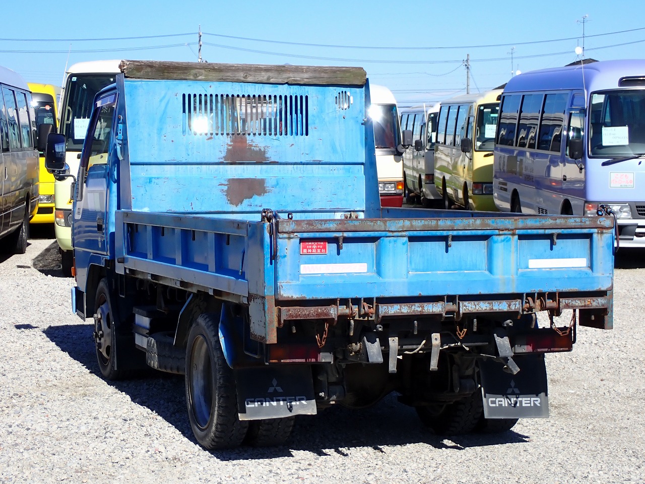 MITSUBISHI Canter