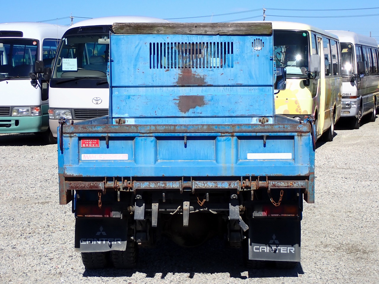 MITSUBISHI Canter