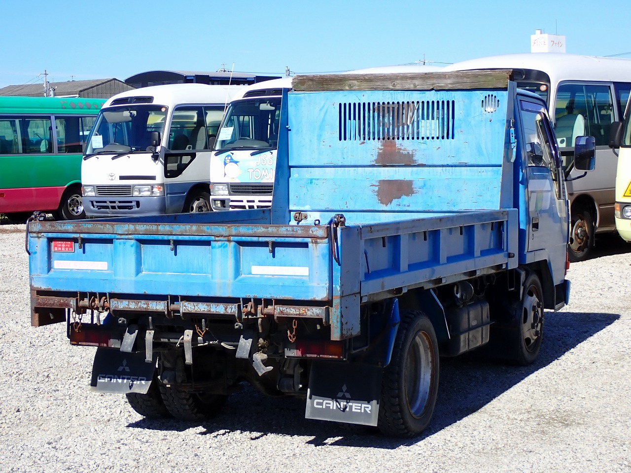 MITSUBISHI Canter