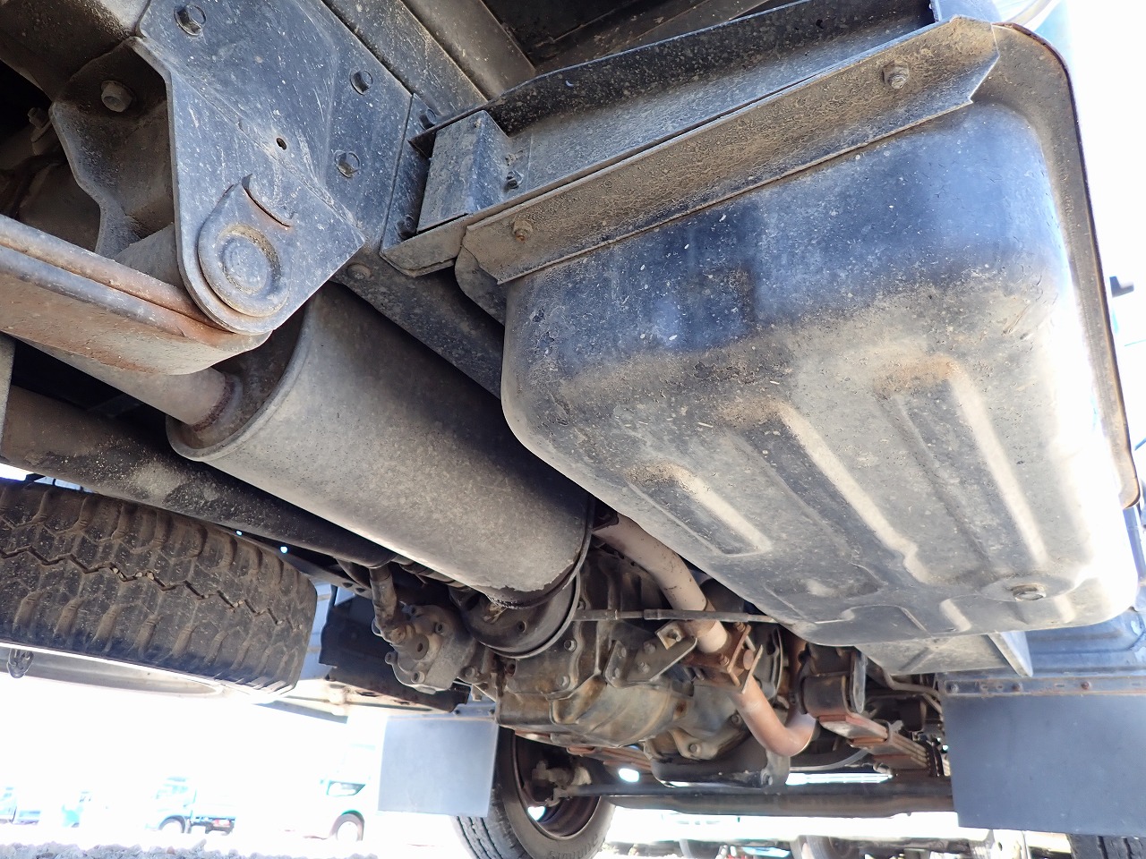 MITSUBISHI Canter