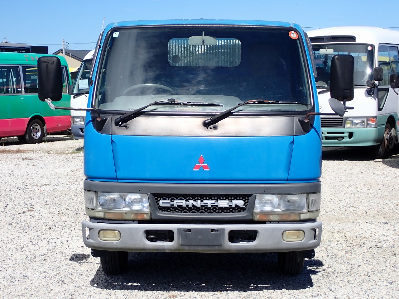 MITSUBISHI Canter