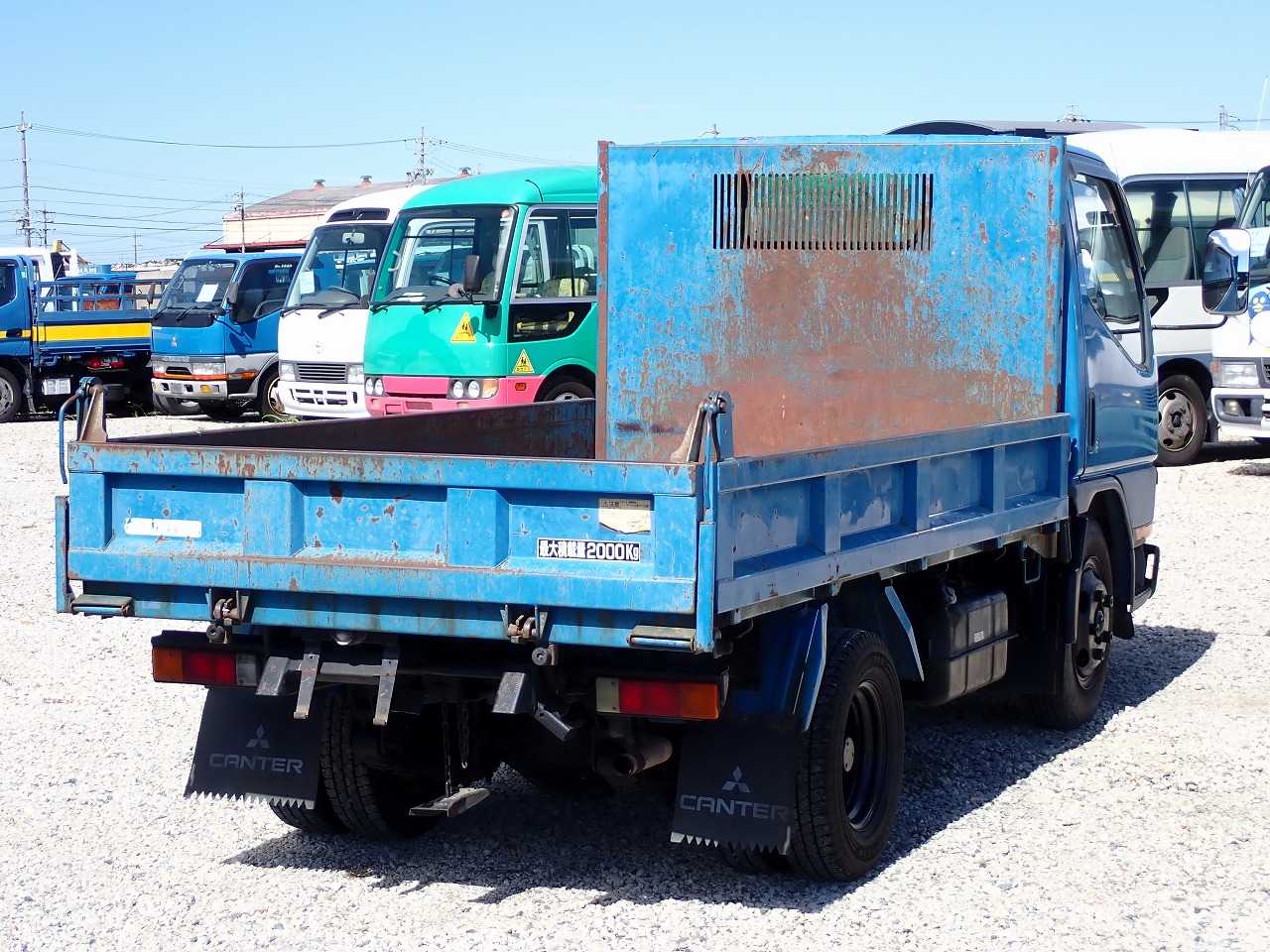 MITSUBISHI Canter