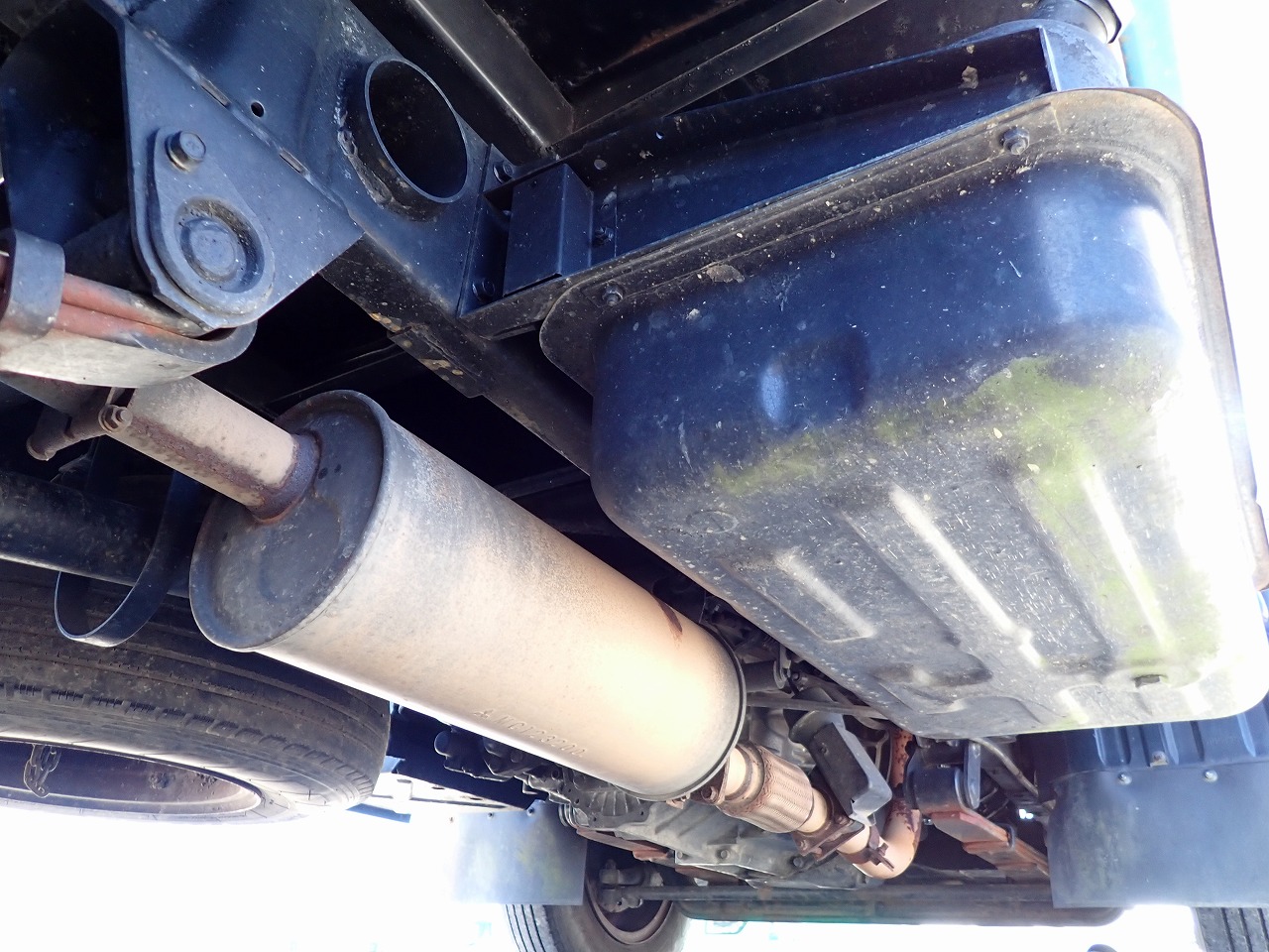 MITSUBISHI Canter