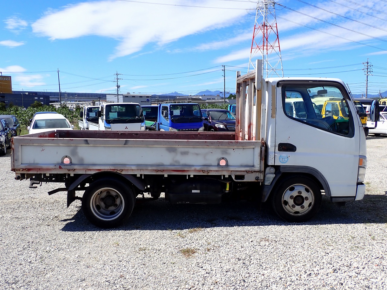 MITSUBISHI Canter