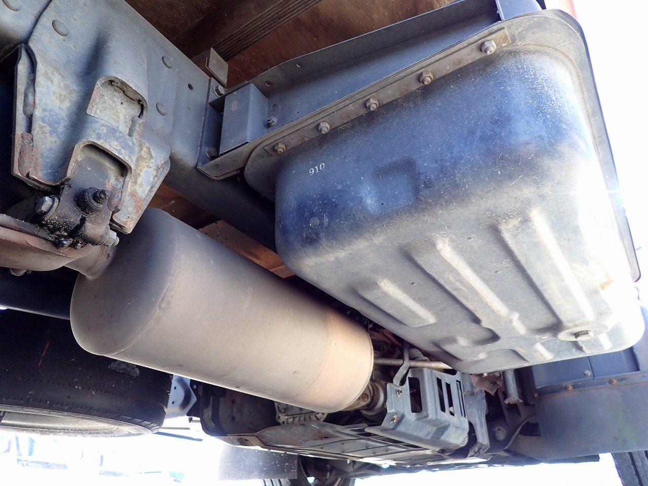 MITSUBISHI Canter