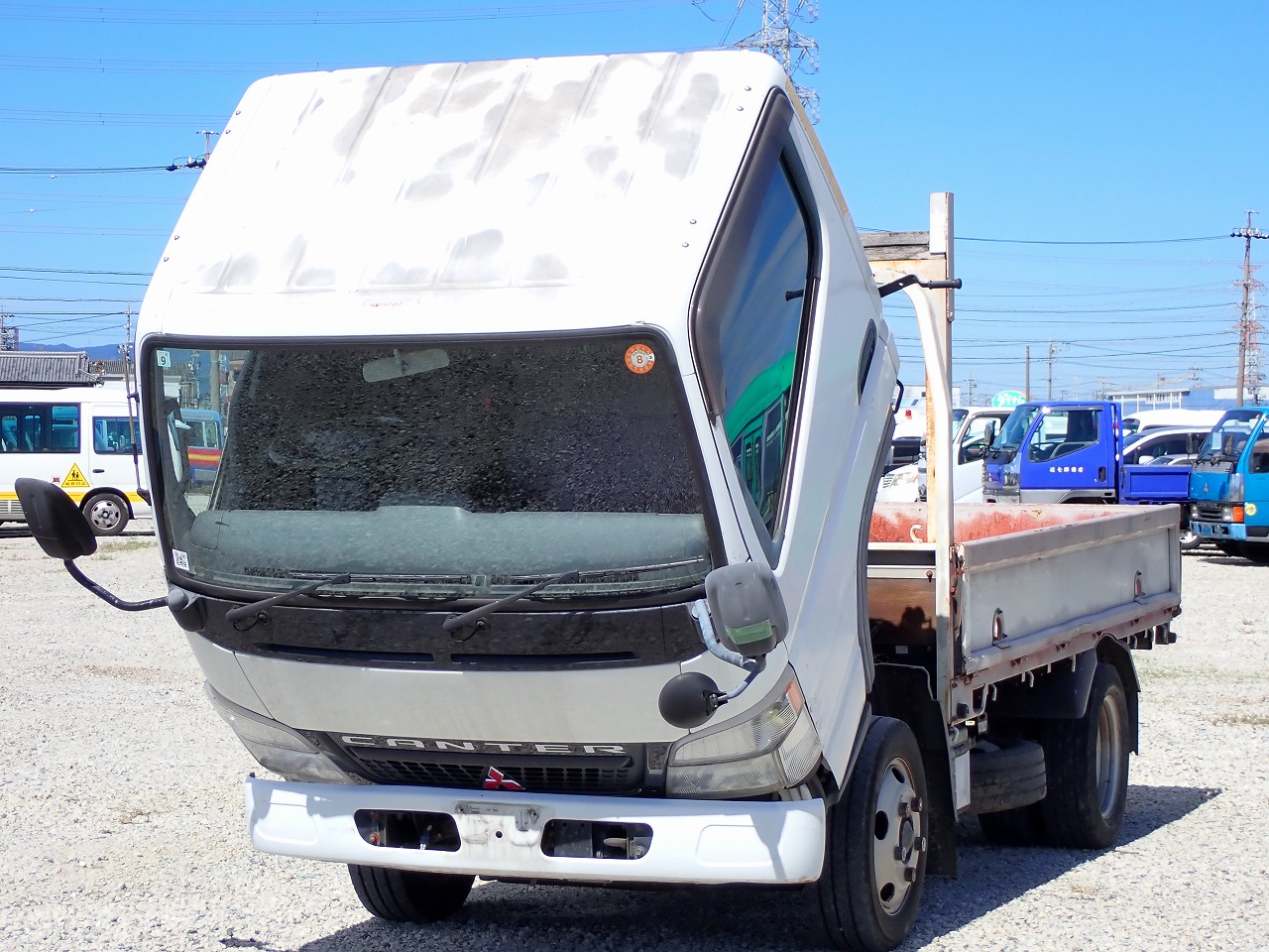 MITSUBISHI Canter