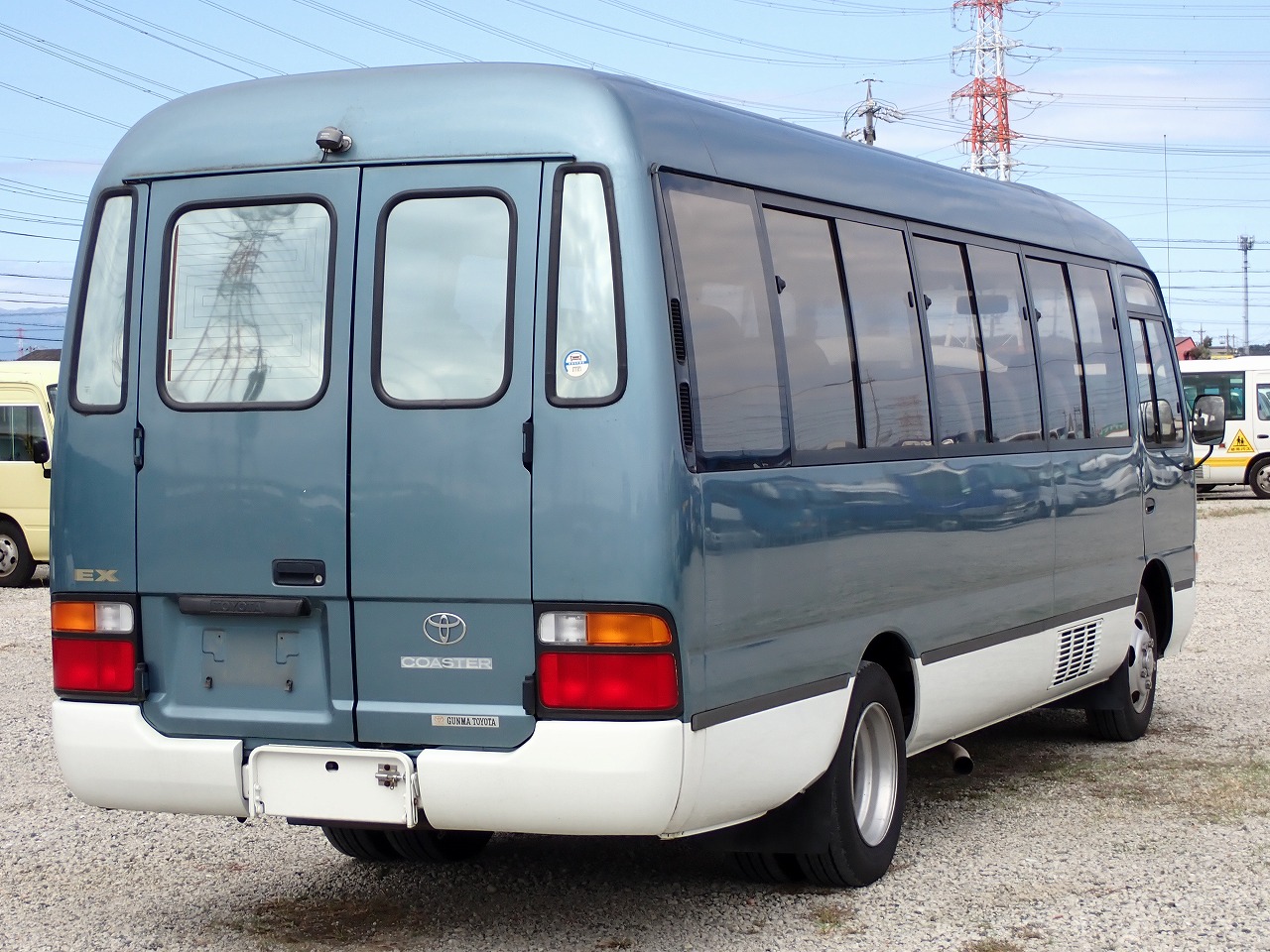 TOYOTA Coaster