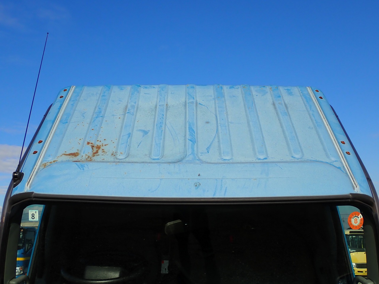 TOYOTA Dyna Truck