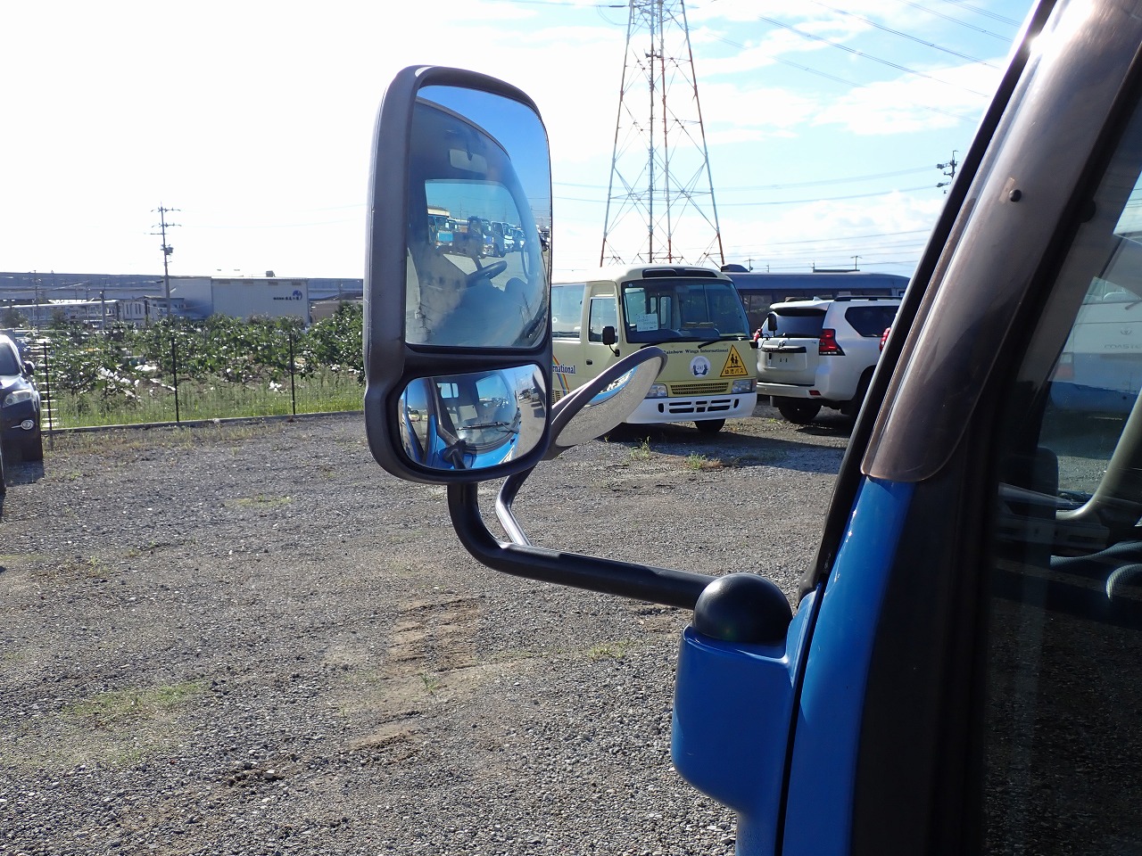 TOYOTA Dyna Truck
