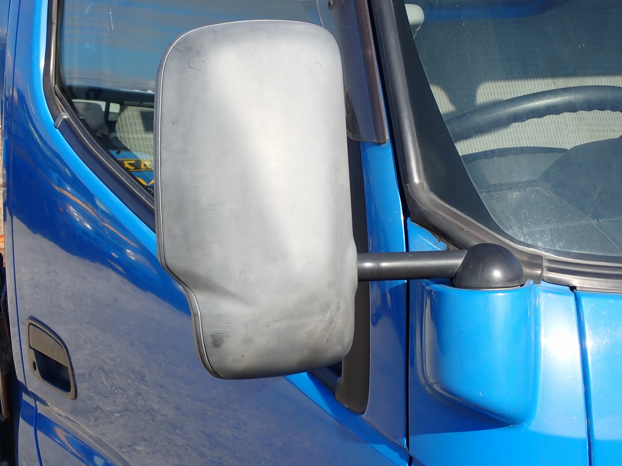 TOYOTA Dyna Truck