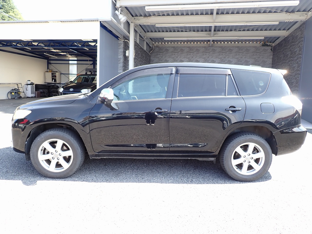 TOYOTA Vanguard