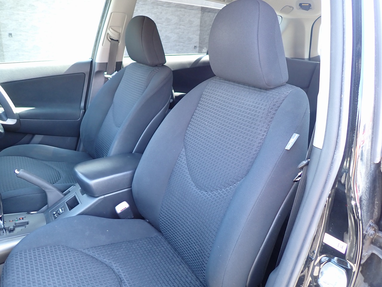 TOYOTA Vanguard