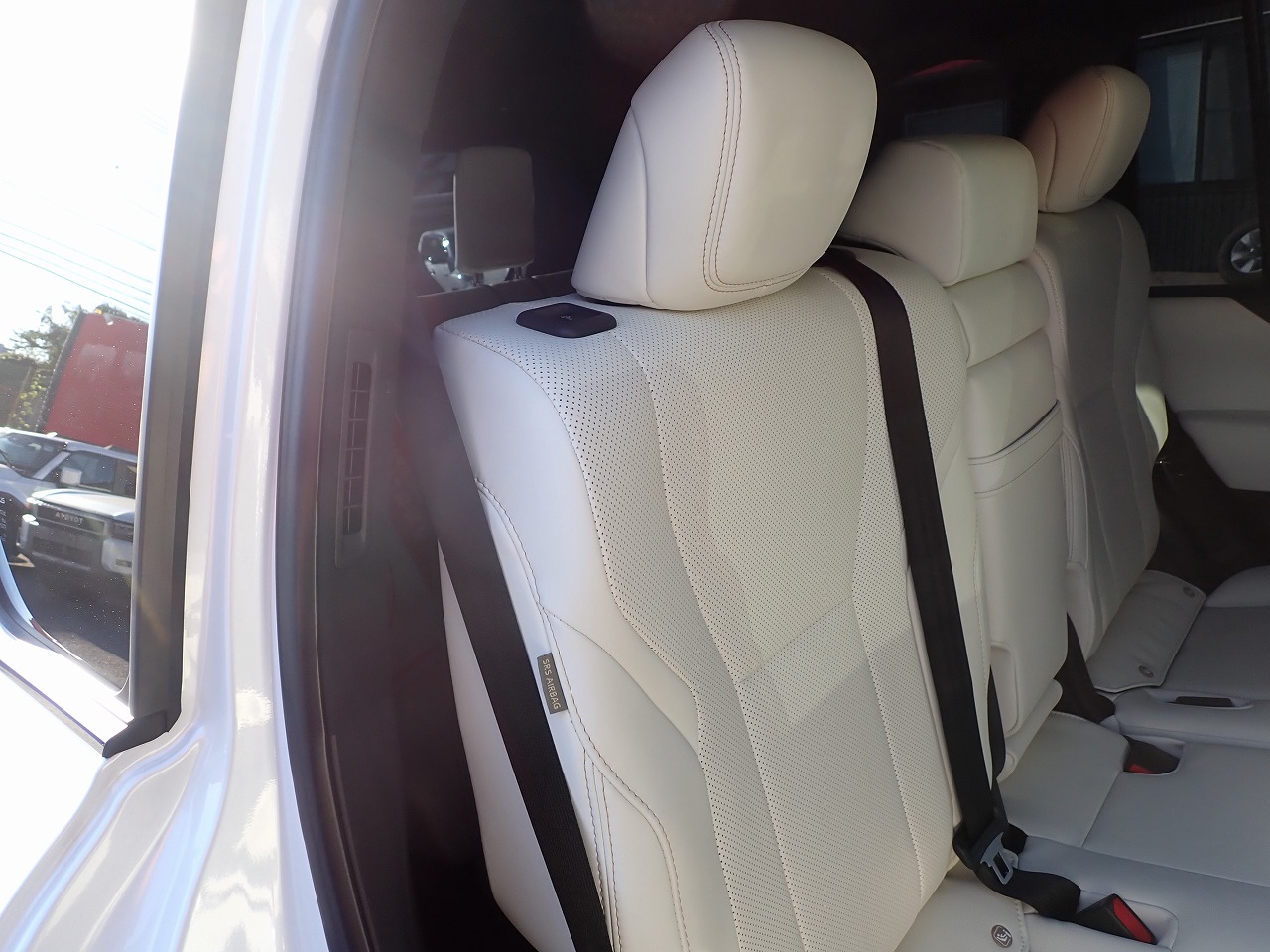 LEXUS LX 600