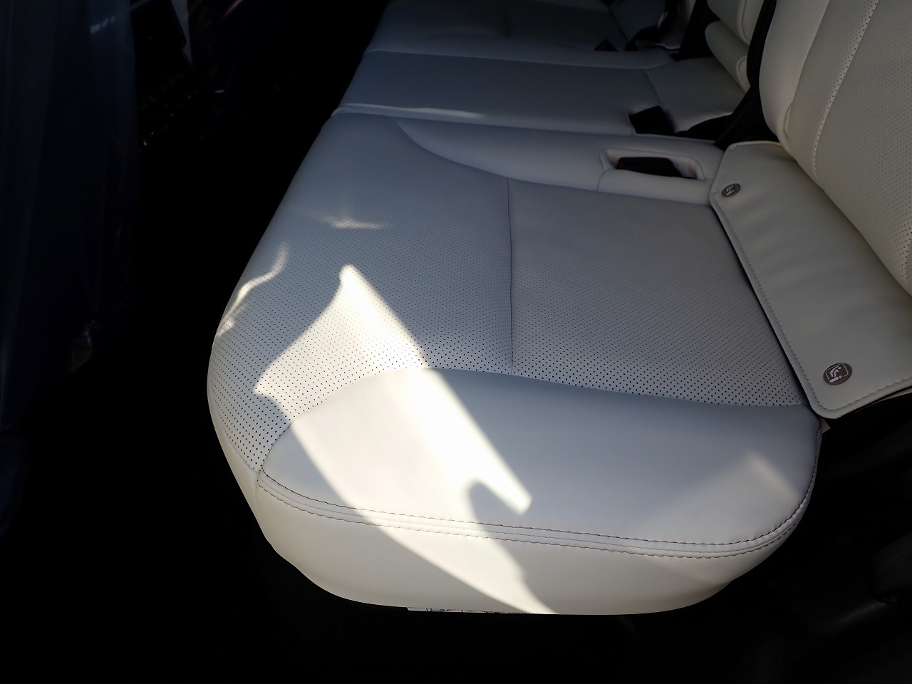 LEXUS LX 600