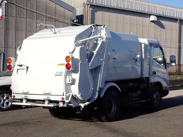HINO Dutro