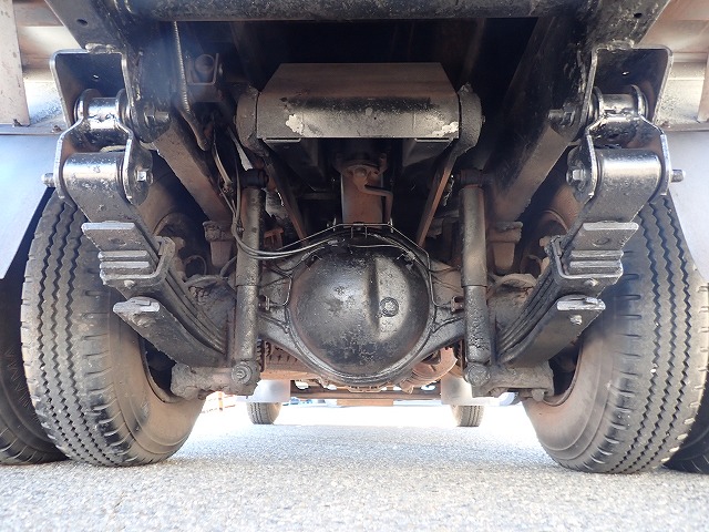 TOYOTA Dyna Truck