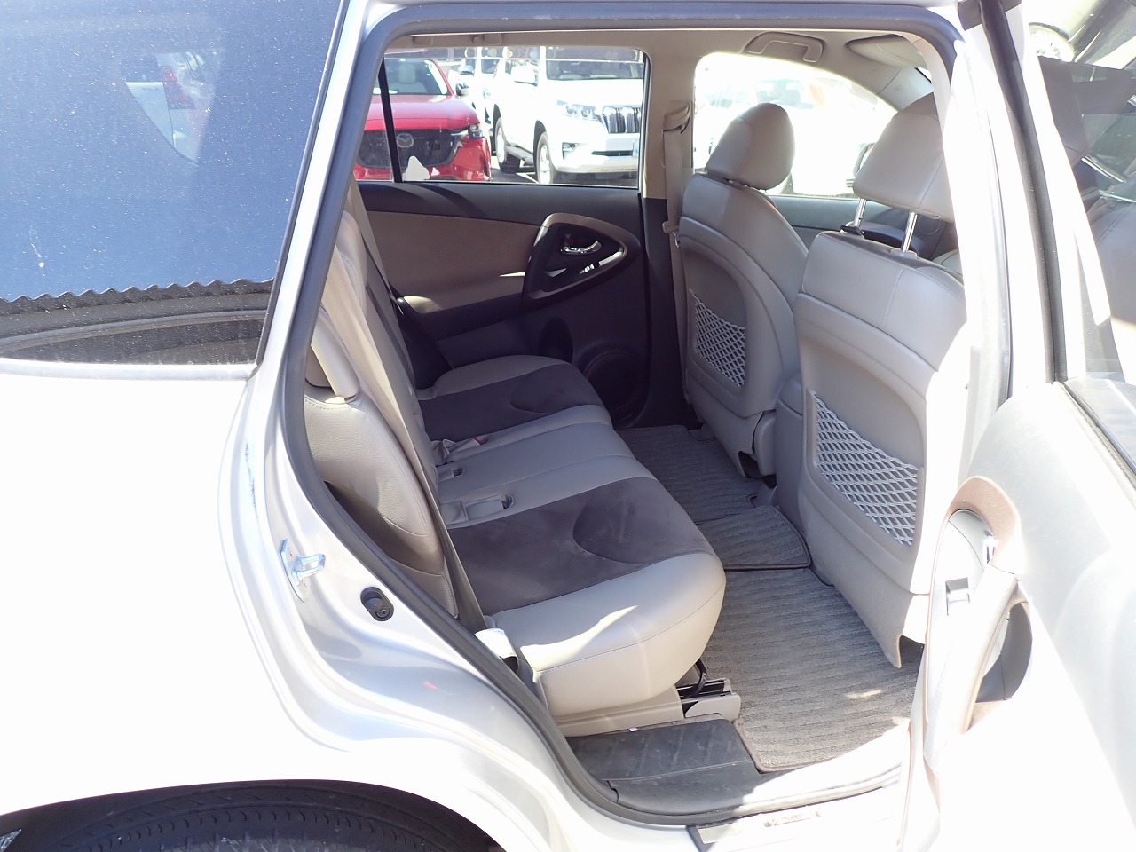 TOYOTA Vanguard