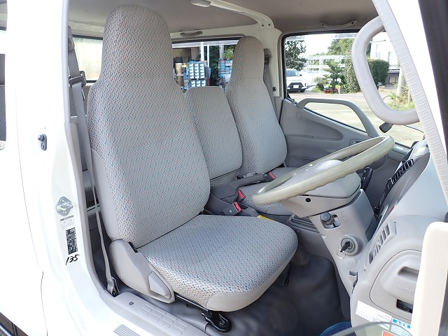 TOYOTA Toyoace