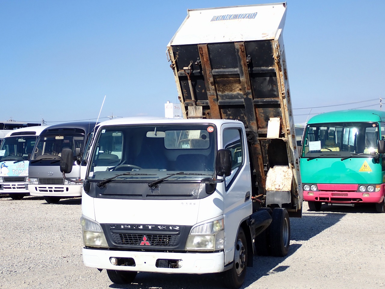 MITSUBISHI Canter