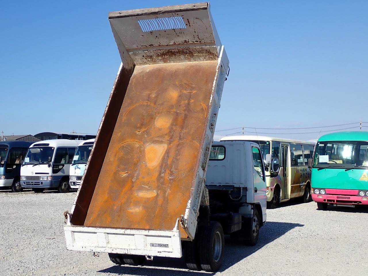 MITSUBISHI Canter