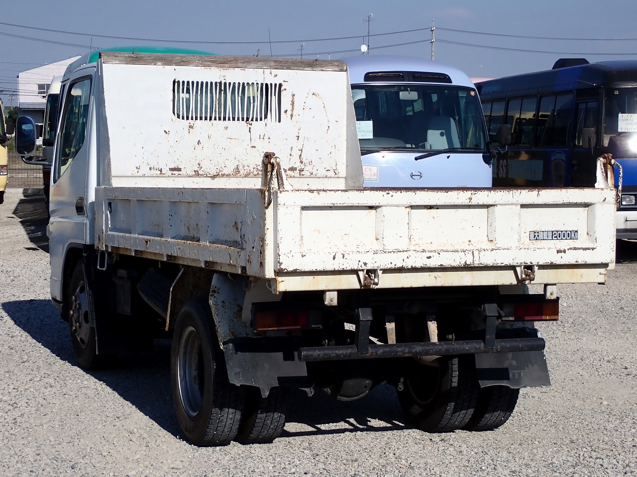 MITSUBISHI Canter