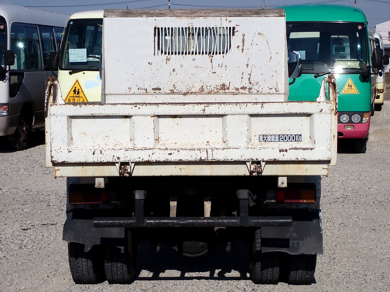 MITSUBISHI Canter
