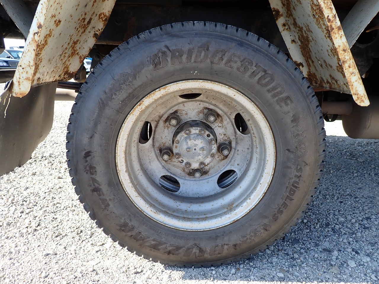 MITSUBISHI Canter