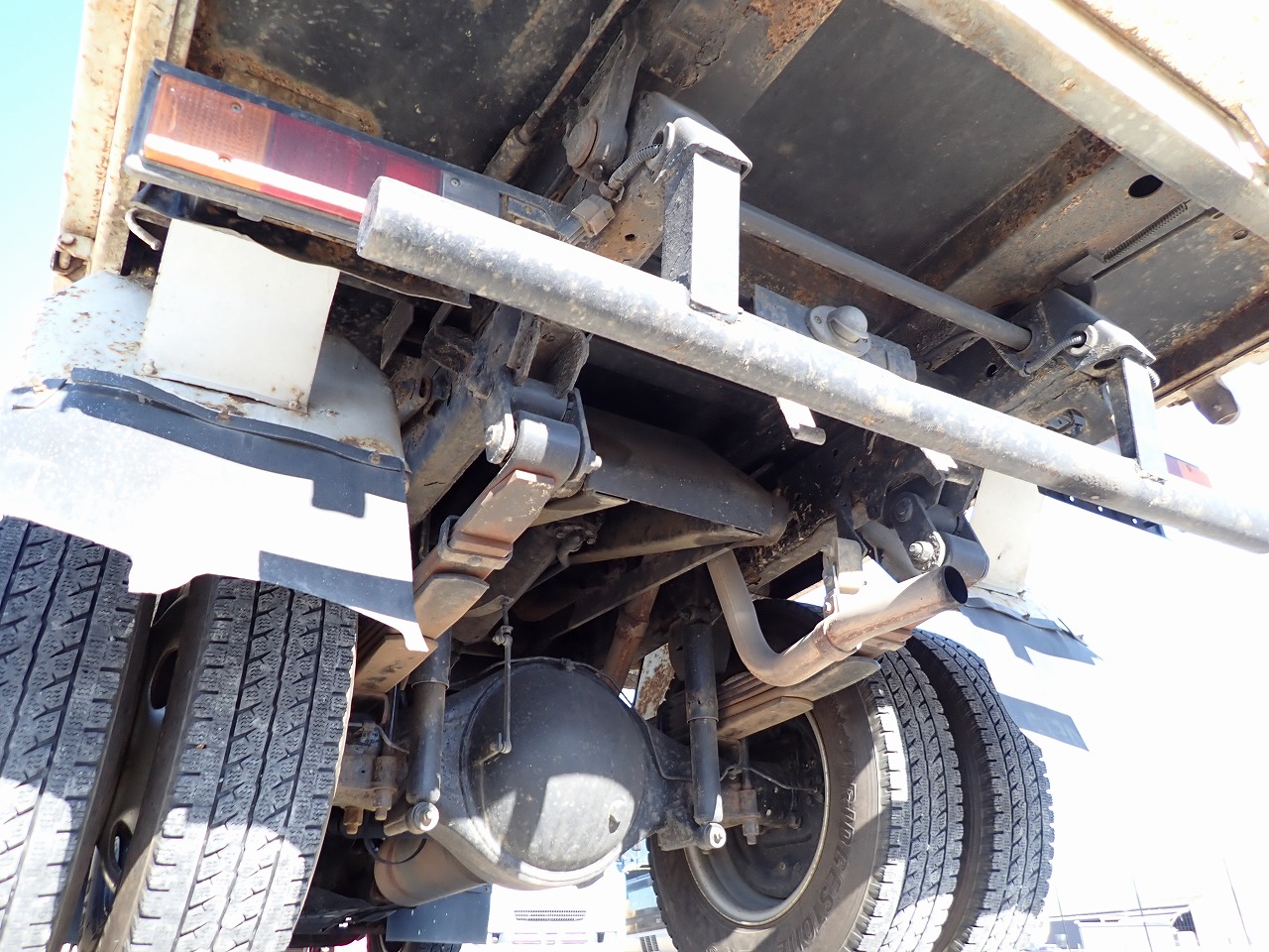 MITSUBISHI Canter
