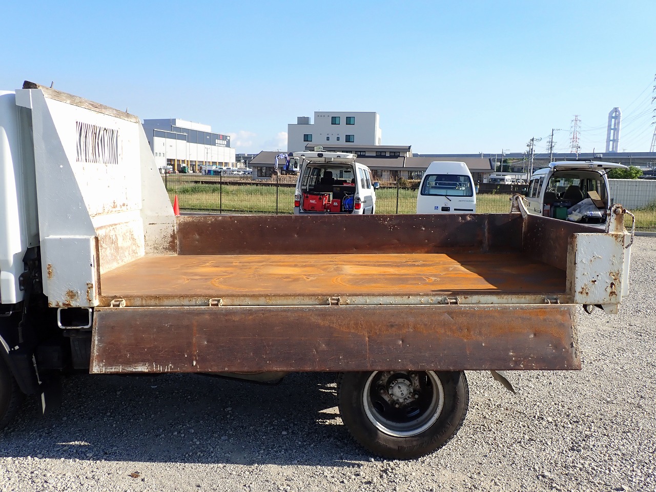 MITSUBISHI Canter