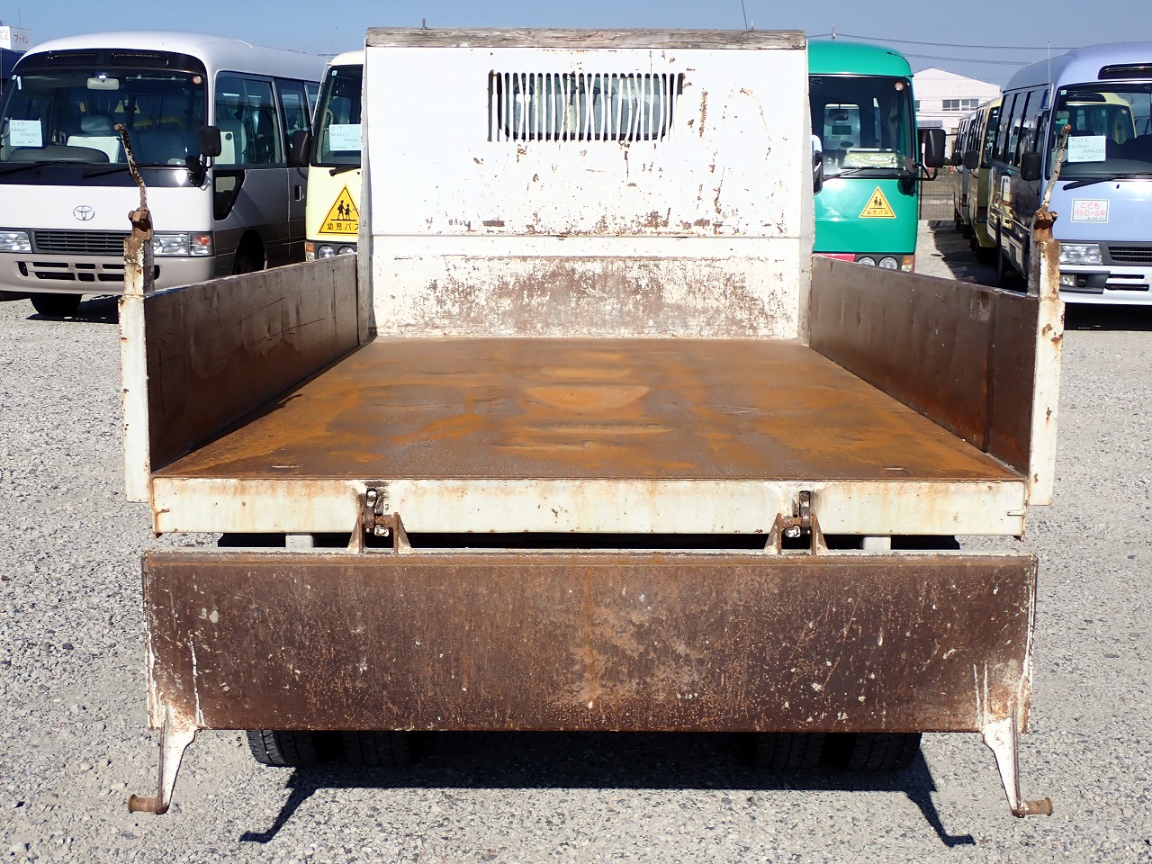 MITSUBISHI Canter