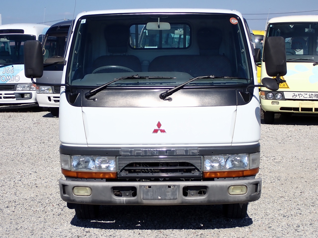 MITSUBISHI Canter