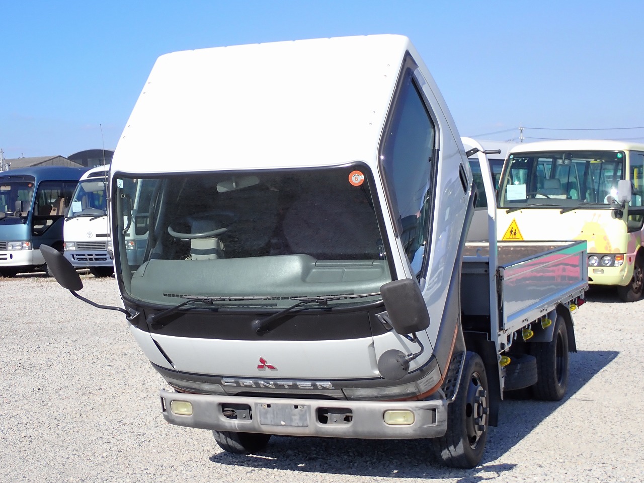 MITSUBISHI Canter