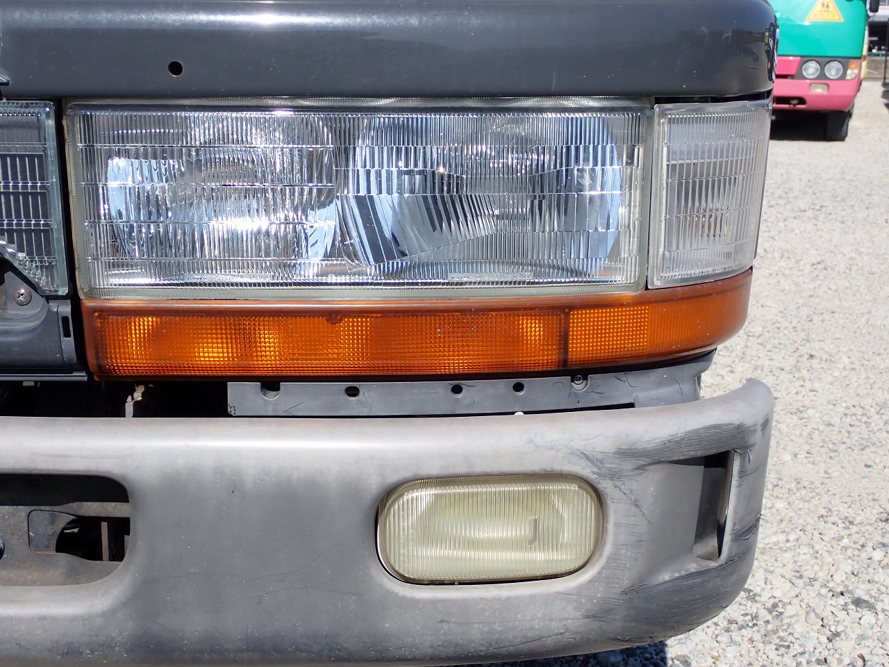 MITSUBISHI Canter
