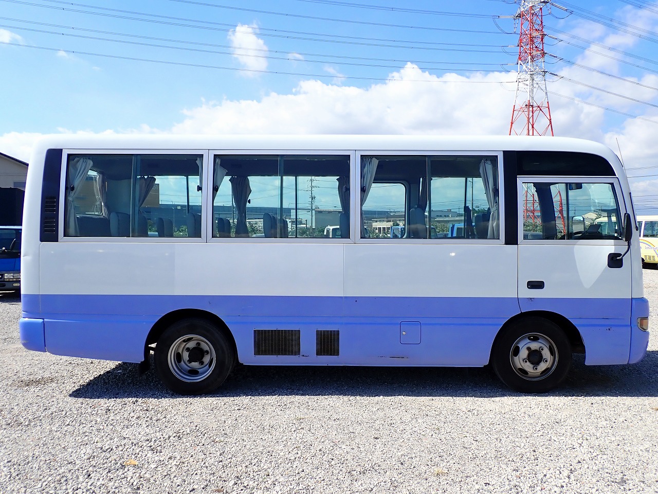 NISSAN Civilian Bus