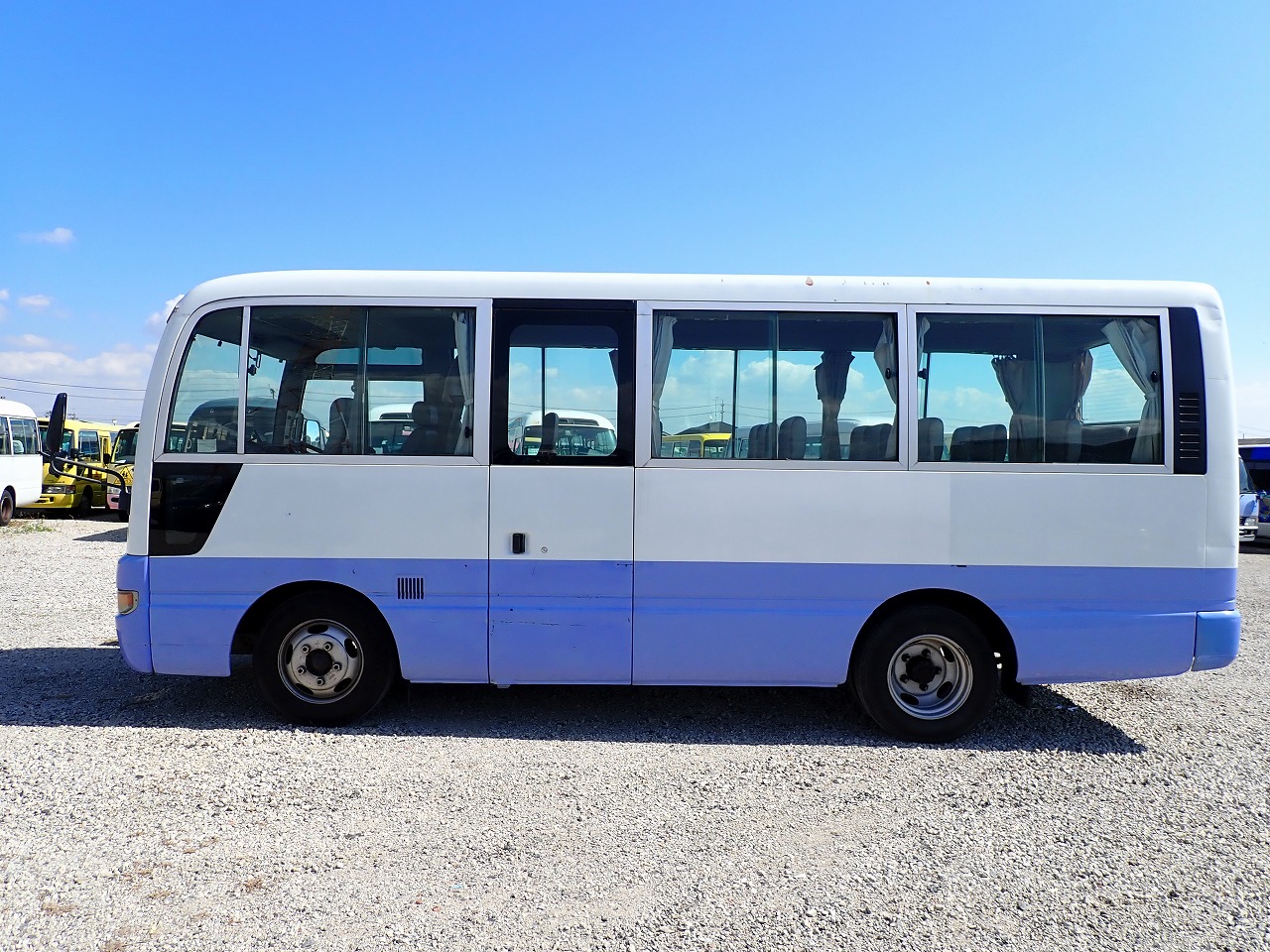 NISSAN Civilian Bus