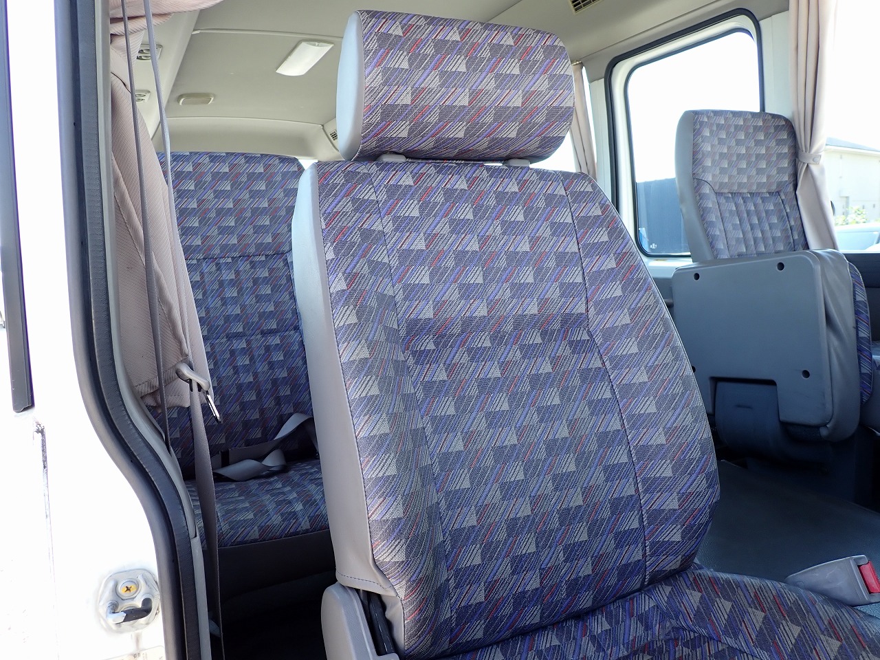 NISSAN Civilian Bus