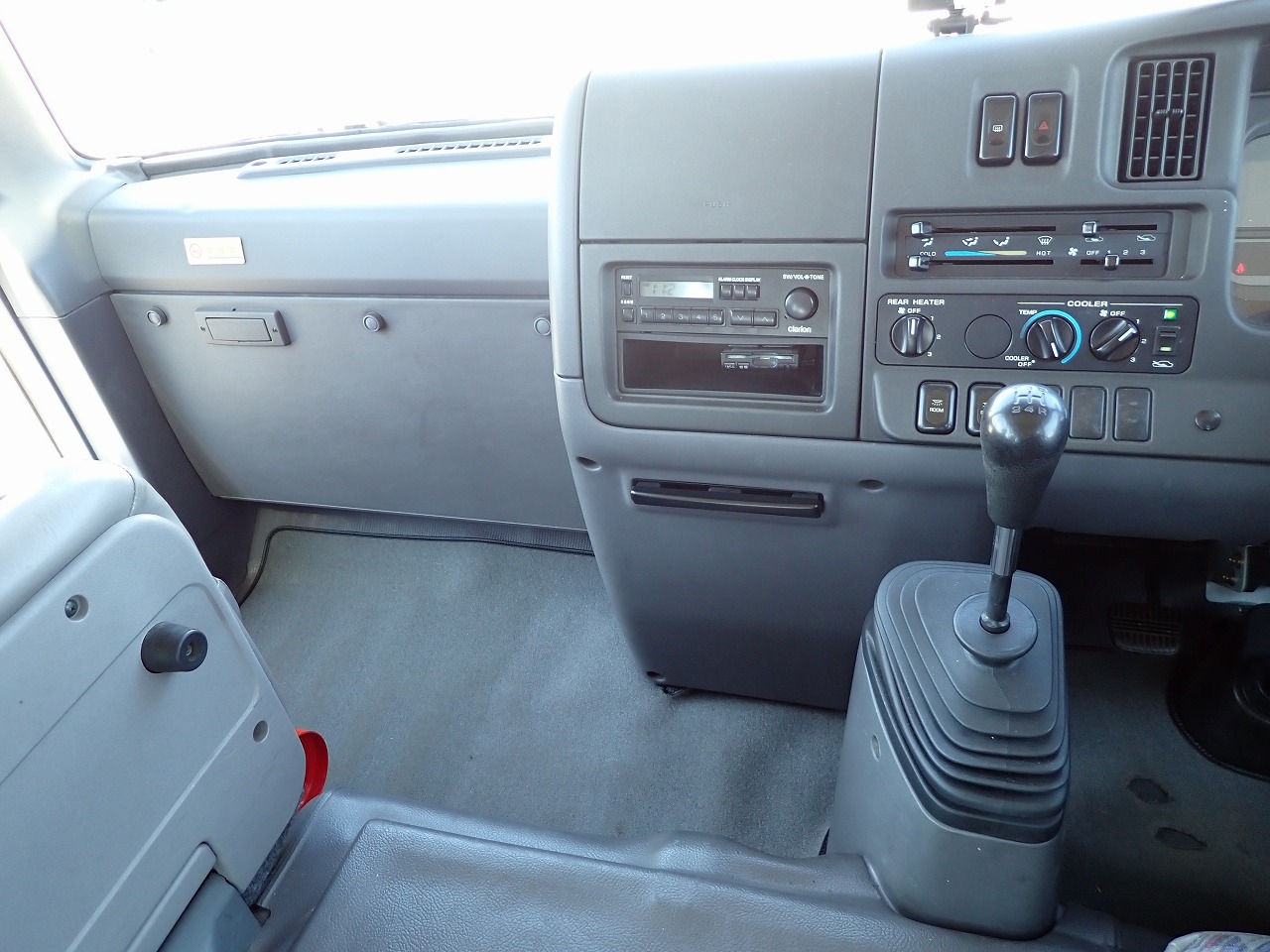 NISSAN Civilian Bus