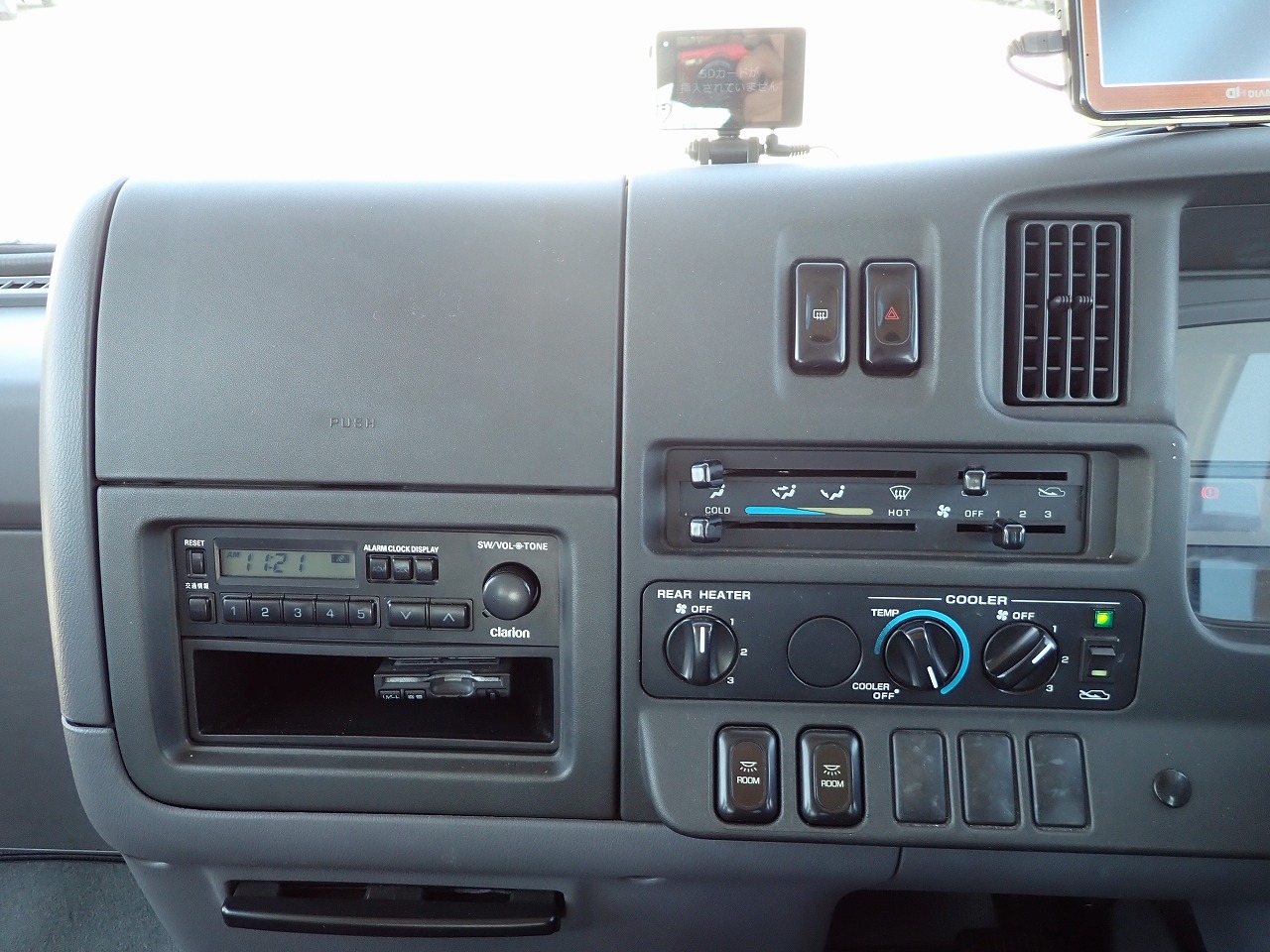 NISSAN Civilian Bus