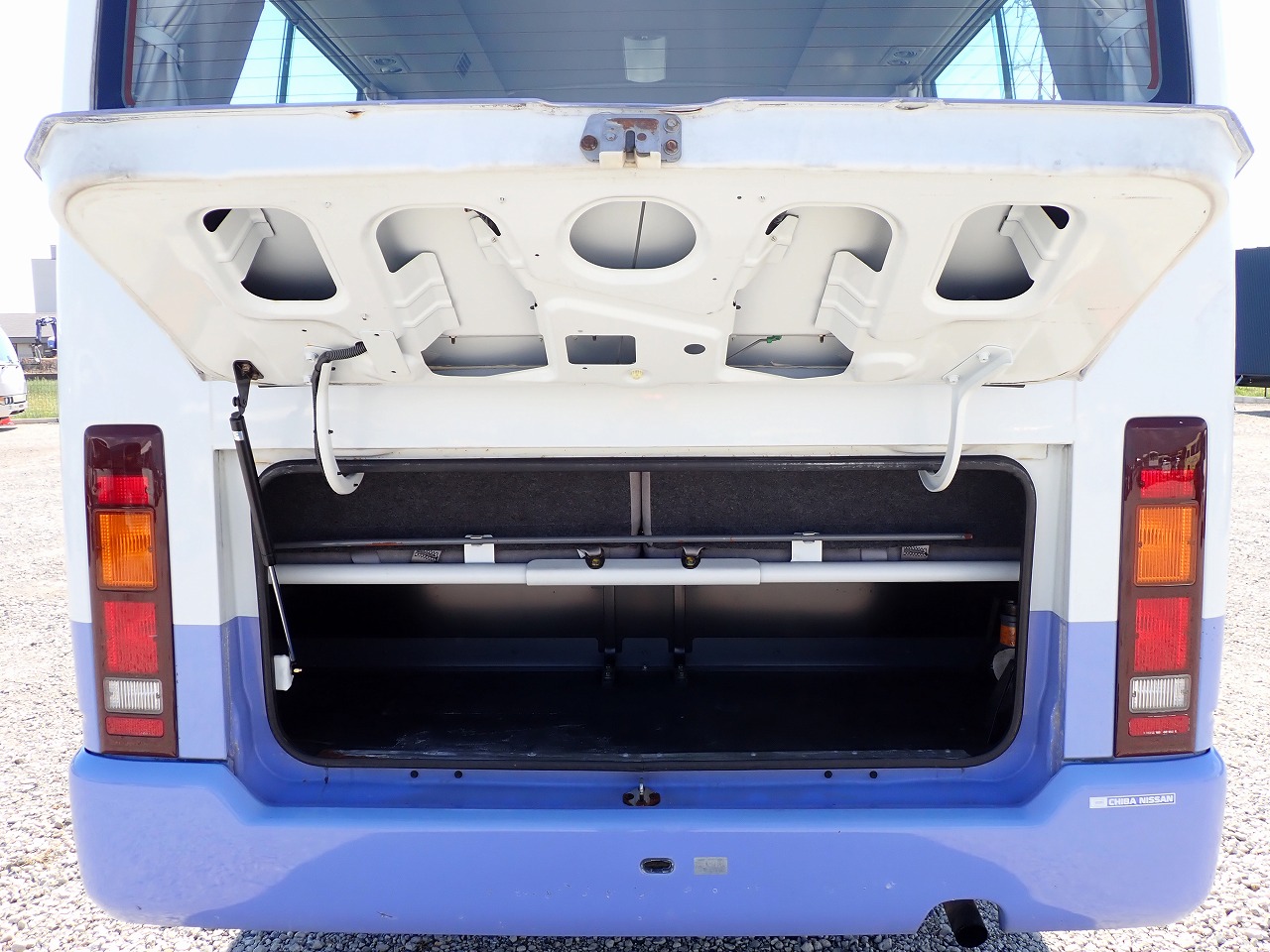 NISSAN Civilian Bus