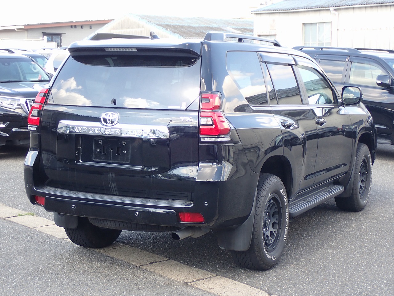 TOYOTA Land Cruiser Prado