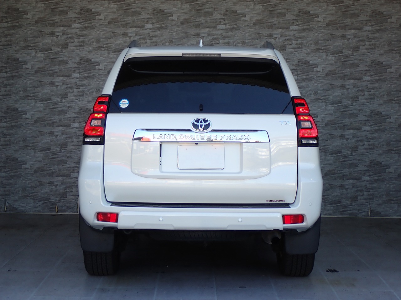TOYOTA Land Cruiser Prado