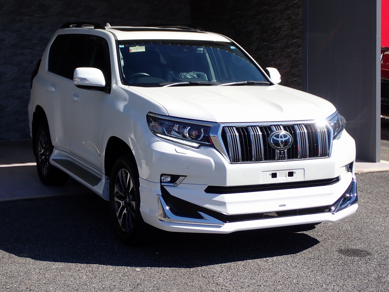 TOYOTA Land Cruiser Prado