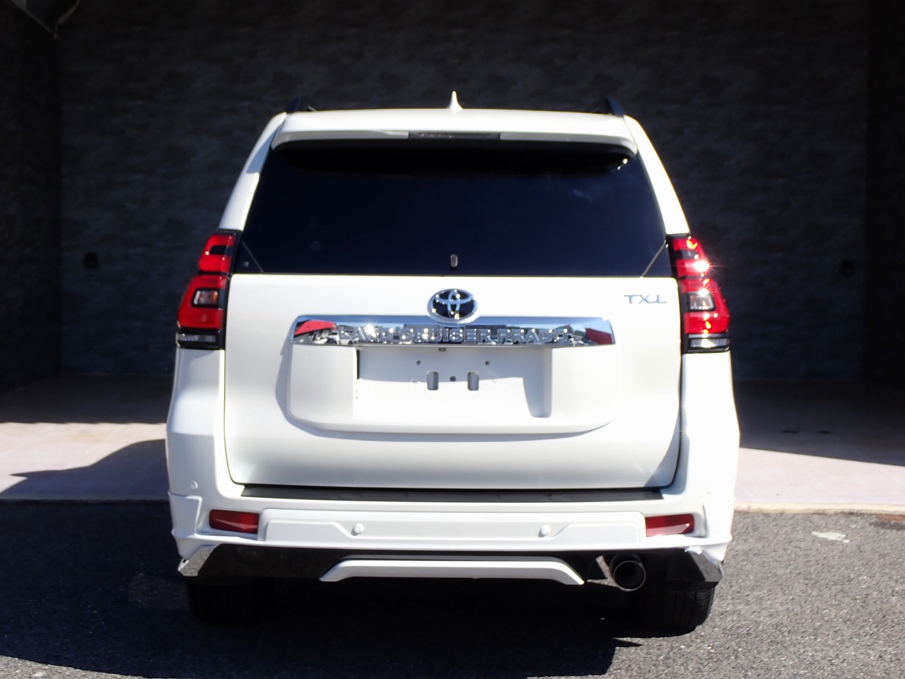 TOYOTA Land Cruiser Prado