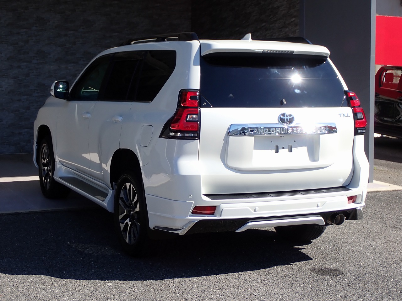 TOYOTA Land Cruiser Prado