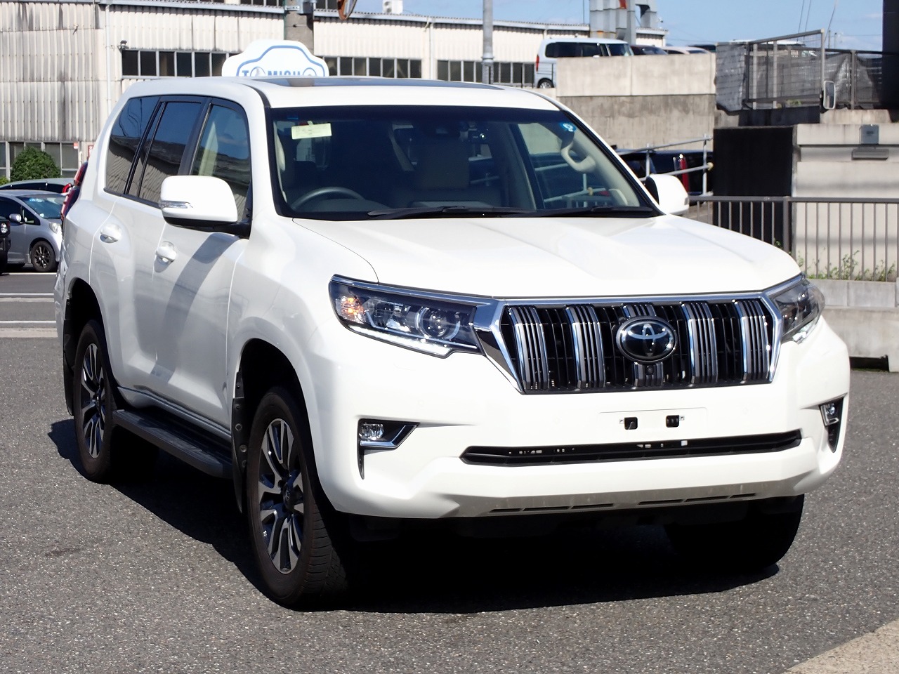 TOYOTA Land Cruiser Prado