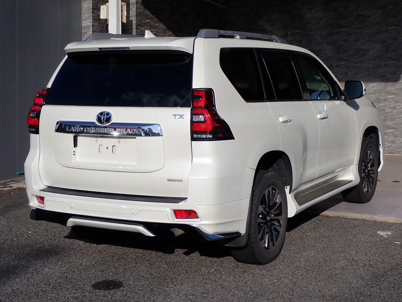 TOYOTA Land Cruiser Prado