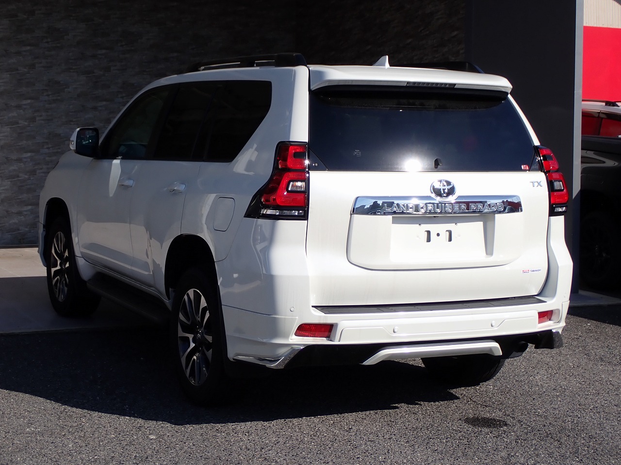 TOYOTA Land Cruiser Prado