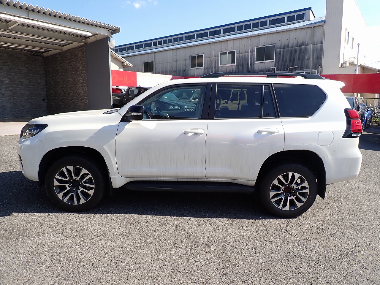 TOYOTA Land Cruiser Prado