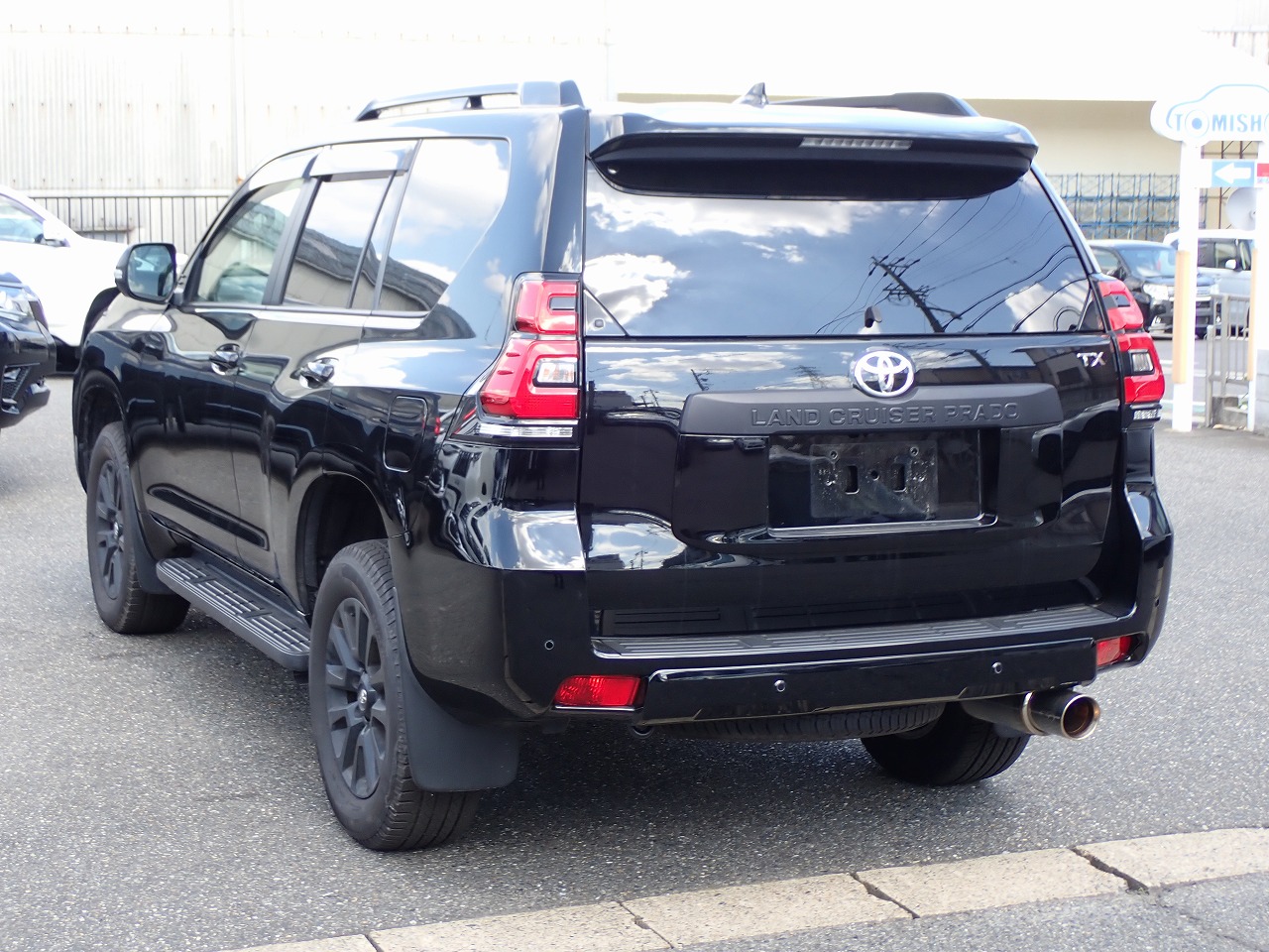 TOYOTA Land Cruiser Prado