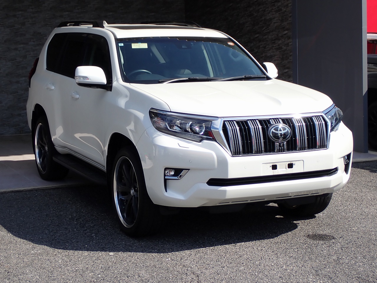 TOYOTA Land Cruiser Prado